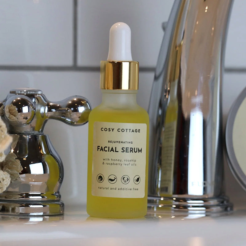 Cosy Cottage - Rosehip Raspberry Seed Oils Facial Serum
