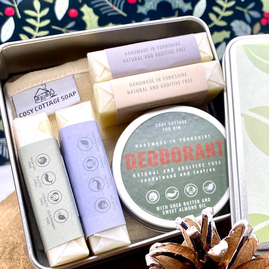 Cosy Cottage Eco-Conscious Treat Tin for Men